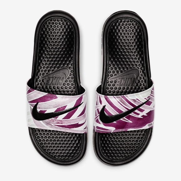 Meet your Posher, Cmpx MENS SHOES AND APPAREL NWT - Picture 4 of 7